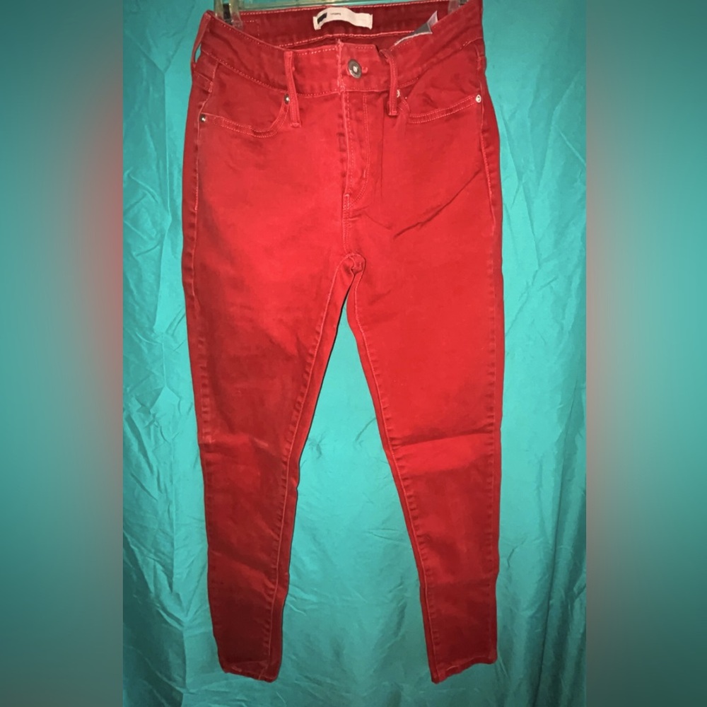 Levi Red Jeggings Size 6
